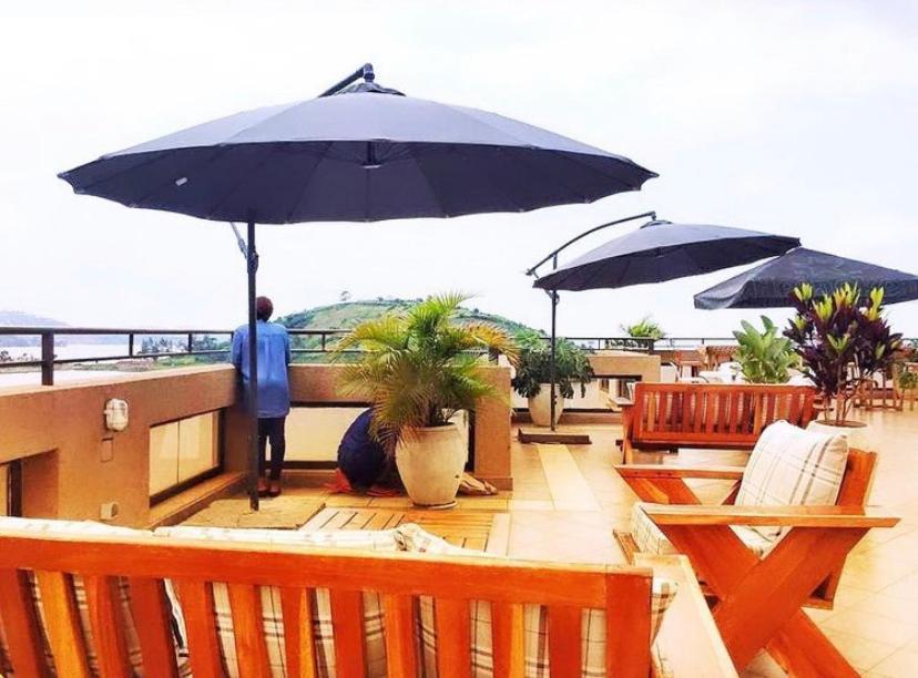Asante Hotel Gisenyi ภายนอก รูปภาพ