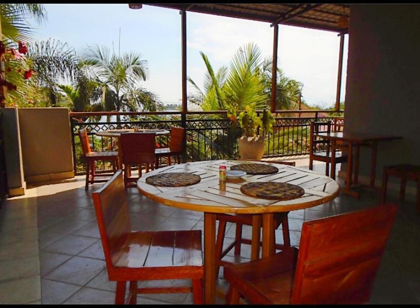 Asante Hotel Gisenyi ภายนอก รูปภาพ